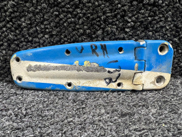 0711037-498 Cessna 152 Upper Door Hinge Assembly (Colored) (Worn)