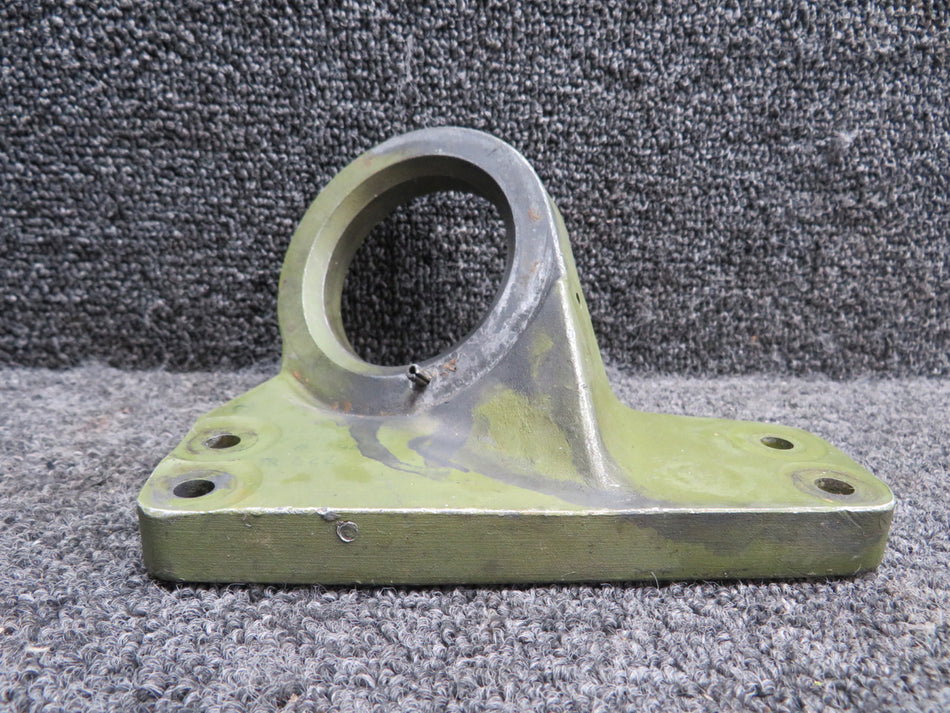 0851203-7 Cessna T310Q Engine Mount Fitting RH