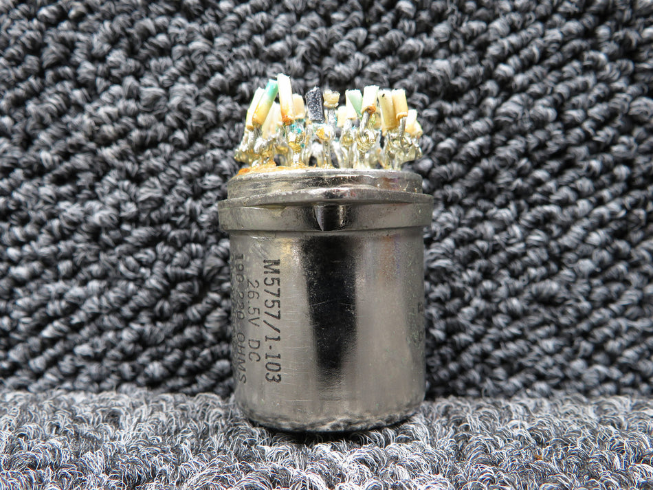 M5757-1-103 Struthers Dunn Solenoid Relay (Volts: 28) (Amps: 2) (Ohms: 190-220)