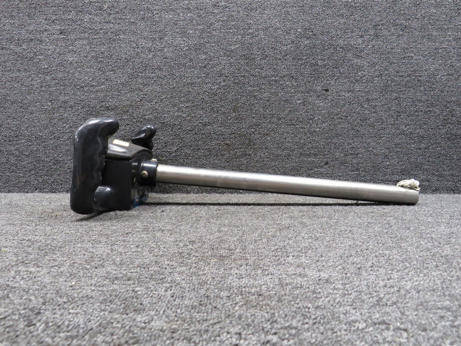 0861326-1 Cessna T310Q Control Wheel Assembly