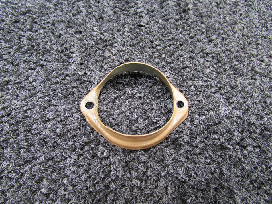 A425 Grimes Tail Light Lens Retainer