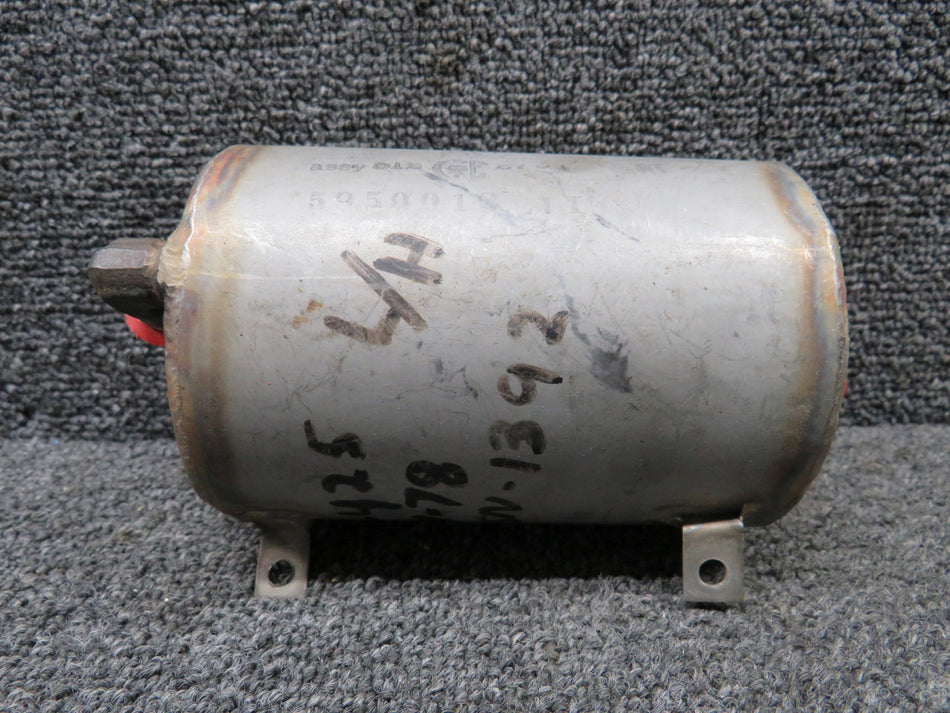 5950012-11 Cessna 425 Fuel Scavenge Accumulator LH