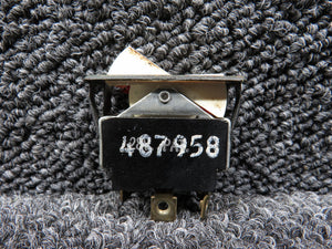 487-958 Cutler-Hammer Maintained Illuminated Toggle Switch