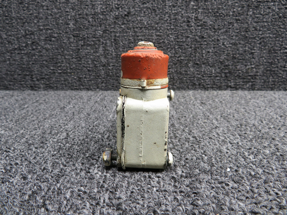 2VB1 Cessna 421 Nose Gear Switch Microswitch