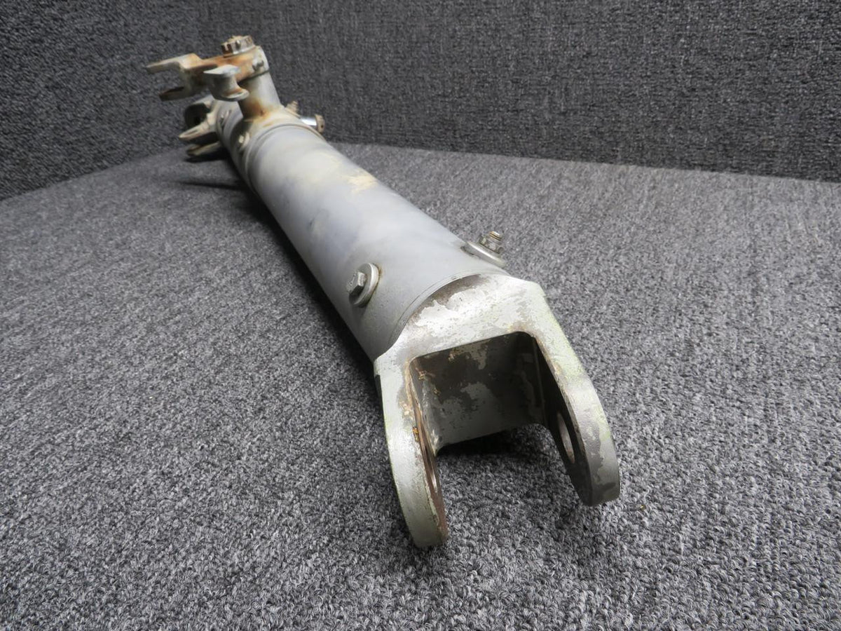 Mitsubishi 010A-38202-32 Mitsubishi MU-2B-26A Main Landing Gear Leg Assembly