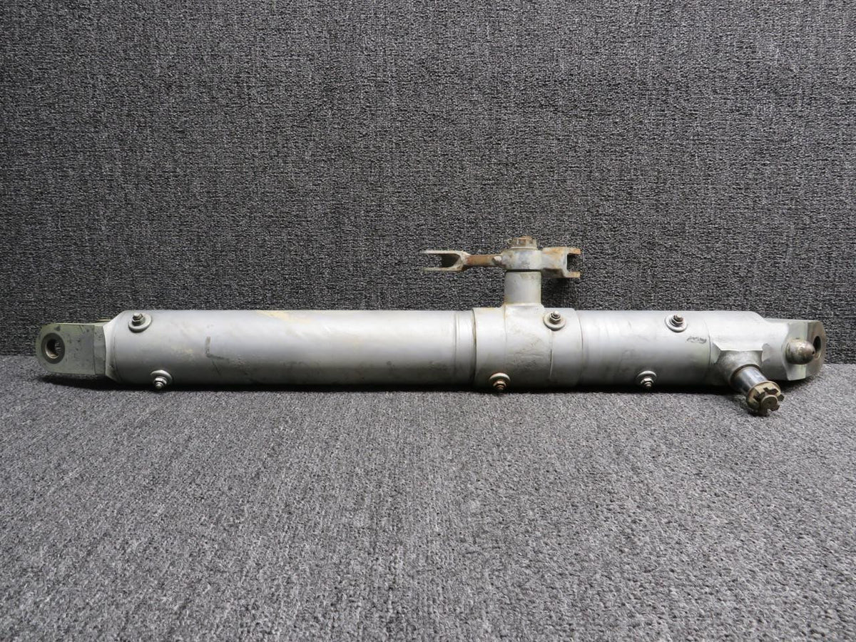 Mitsubishi 010A-38202-32 Mitsubishi MU-2B-26A Main Landing Gear Leg Assembly