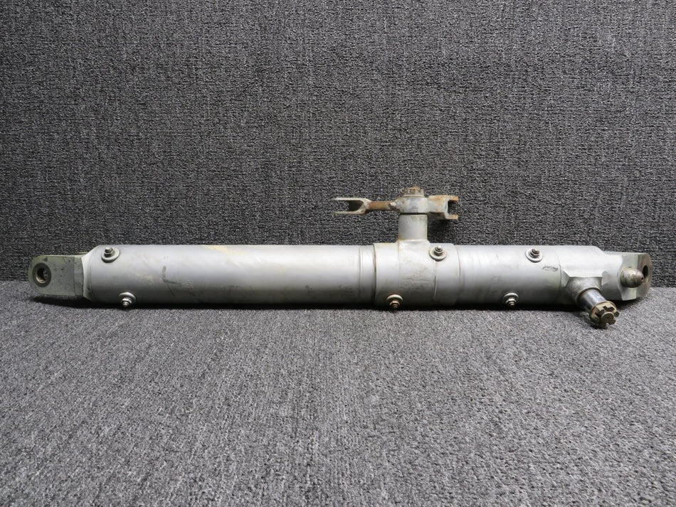 Mitsubishi 010A-38202-32 Mitsubishi MU-2B-26A Main Landing Gear Leg Assembly
