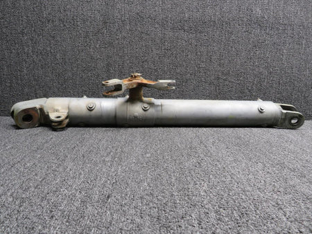 Mitsubishi 010A-38202-32 Mitsubishi MU-2B-26A Main Landing Gear Leg Assembly