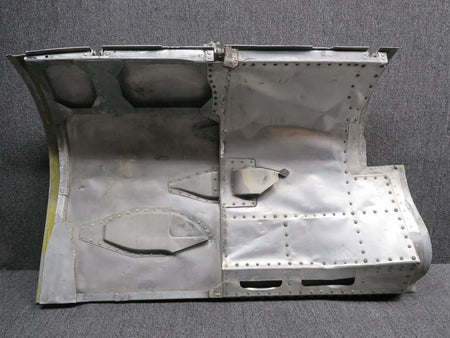Mitsubishi 016A-13304-31 Mitsubishi MU-2B-26A Engine Nacelle Side Door Assembly LH