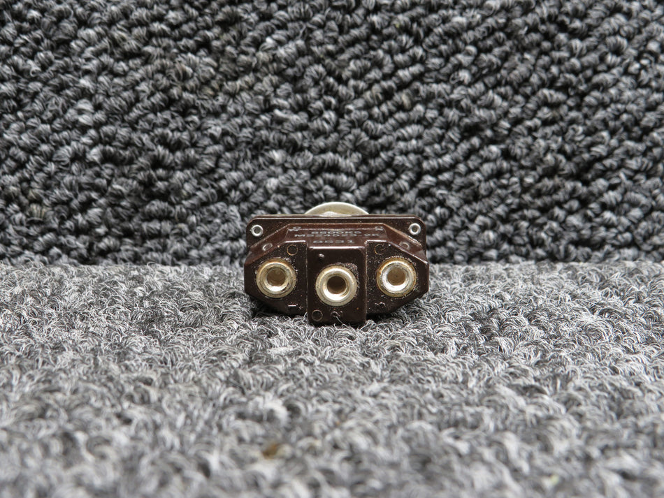 MS24523-26 Toggle Switch
