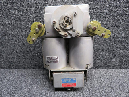 King 065-0011-01, 065-0003-00 King Servo Valve Assembly with Pneumatic Actuator