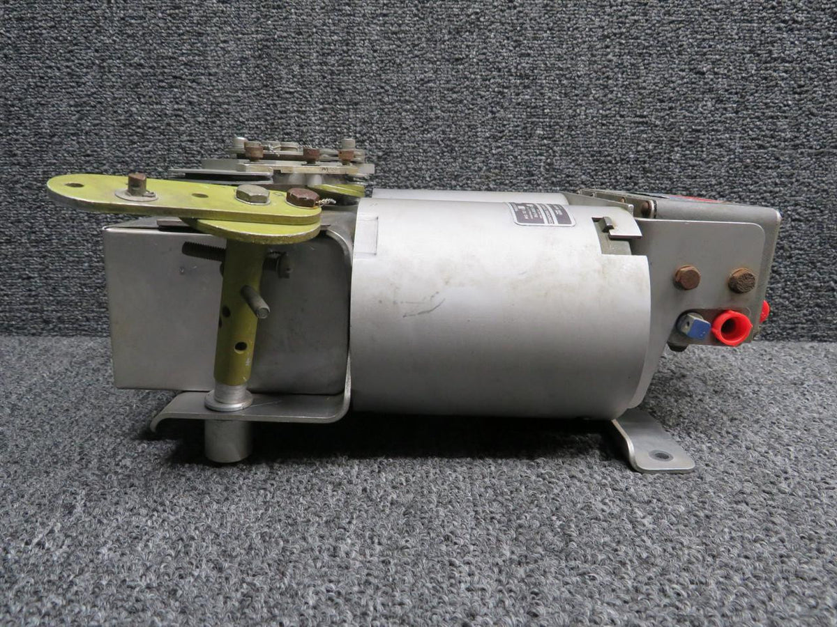 King 065-0011-01, 065-0003-00 King Servo Valve Assembly with Pneumatic Actuator