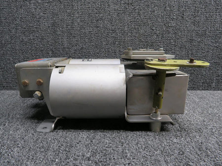 King 065-0011-01, 065-0003-00 King Servo Valve Assembly with Pneumatic Actuator