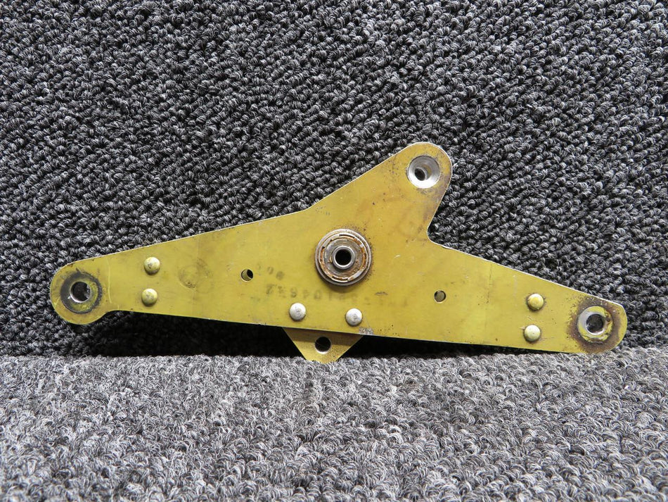 Beechcraft Parts 101-521046-2 Beech KA-200 RH Aileron Bellcrank Assembly