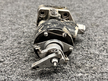 Woodward 1587074F Continental GTSIO-520-C Woodward Propeller Governor Assembly