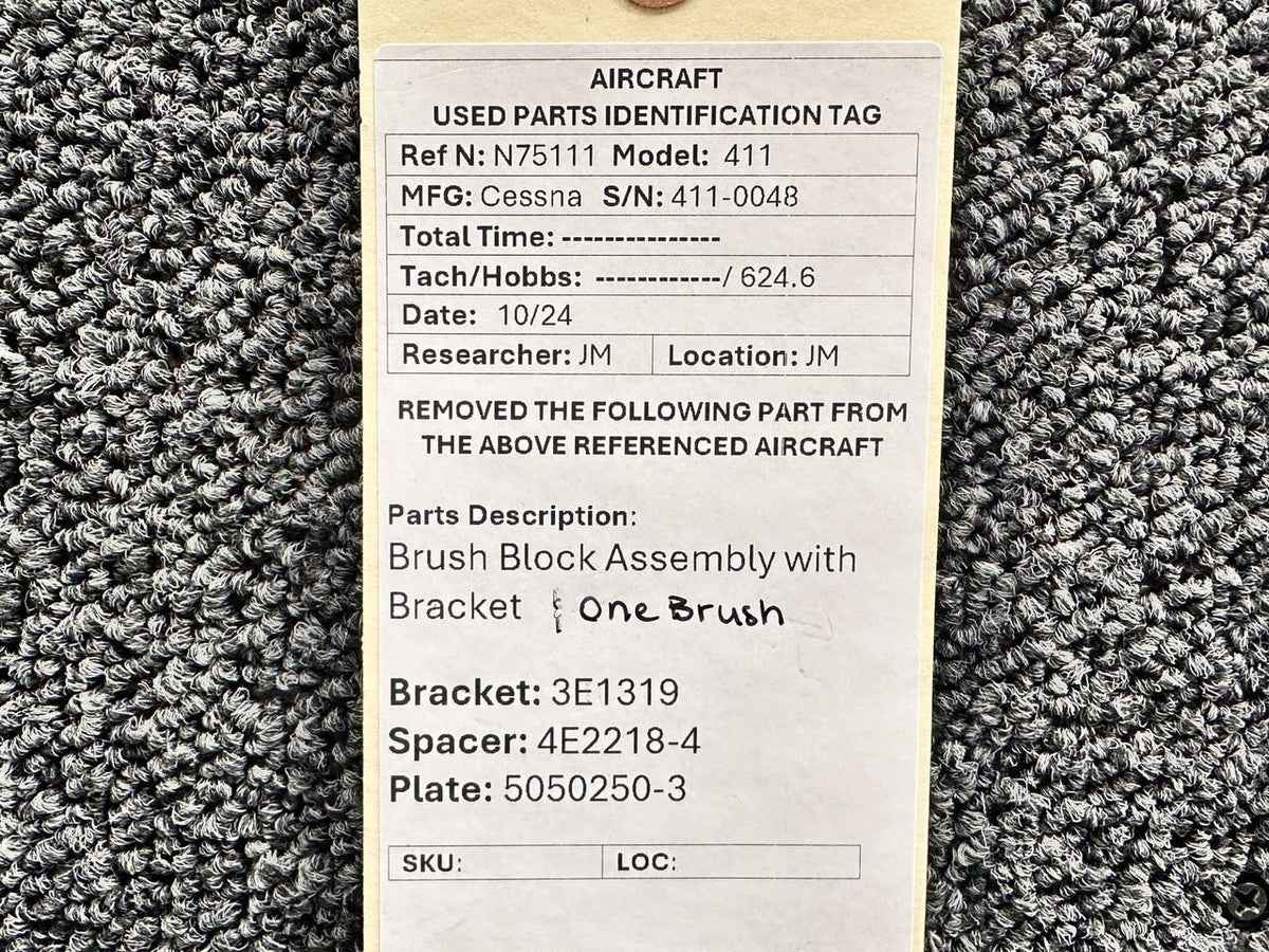 Cessna Aircraft Parts 3E1319, 4E2218-4 Cessna 411 Brush Block Assembly with Bracket