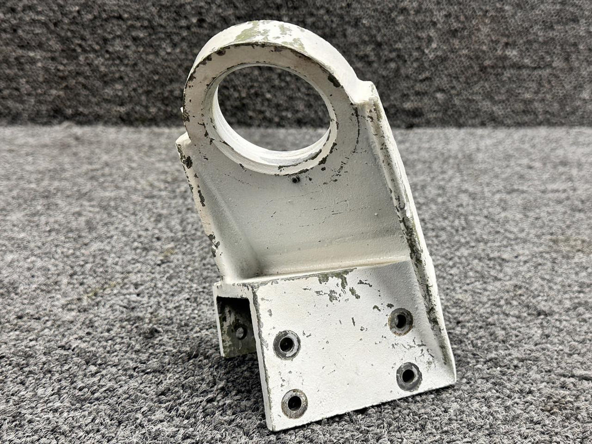 Continental Motors  5054006-2 (Weu: 5054002-2) Continental GTSIO-520-C Engine Mount Assembly Aft RH