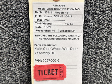 Cessna Aircraft Parts 5027000-6 Cessna 411 Main Gear Wheel Well Door Assembly RH