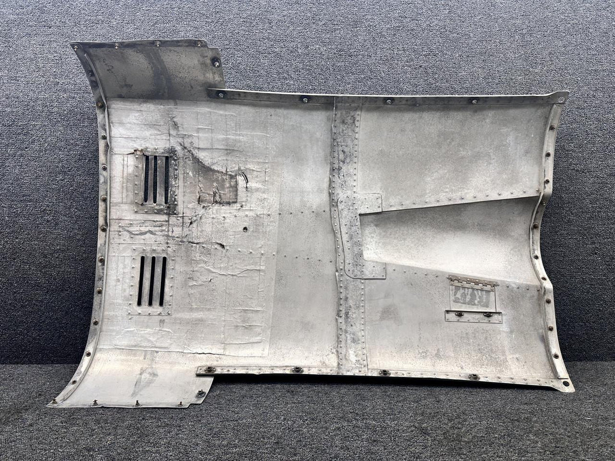 Cessna Aircraft Parts 5052010-29 (Weu: 5052010-201) Cessna 411 Upper Cowling Assembly
