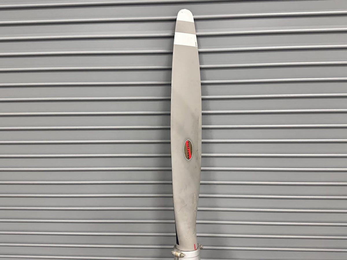 Hartzell Cessna 411 Hartzell 3-Blade Propeller Assembly (Not for Flight, Core)