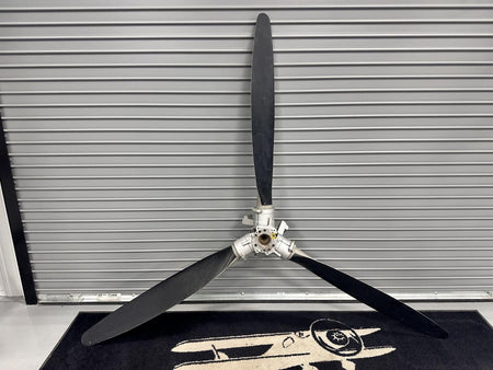 Hartzell Cessna 411 Hartzell 3-Blade Propeller Assembly (Not for Flight, Core)