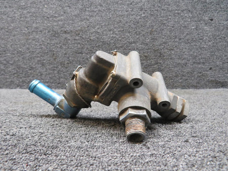 Fluid Regulators  H674-02A-3 Fluid Regulators Shuttle Valve (Worn Housing)
