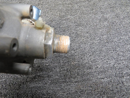 Fluid Regulators  H674-02A-3 Fluid Regulators Shuttle Valve (Worn Housing)