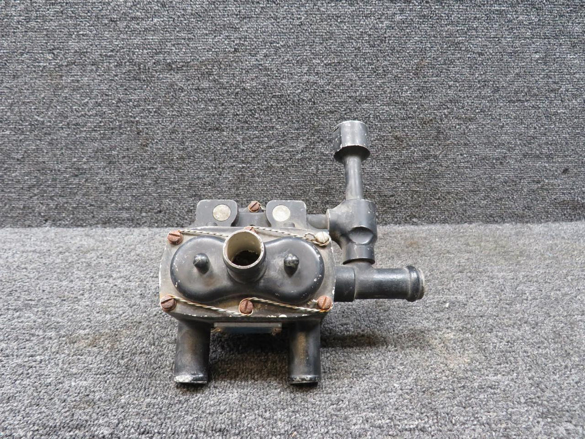 Bendix Airplane Parts & Equipment 38E63-1A Bendix Ejector Distributing Valve (Slight Corrosion) (Volts: 28)