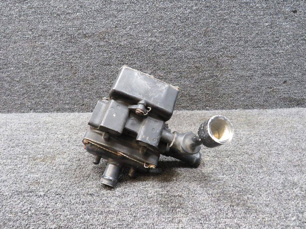 Bendix Airplane Parts & Equipment 38E63-1A Bendix Ejector Distributing Valve (Slight Corrosion) (Volts: 28)