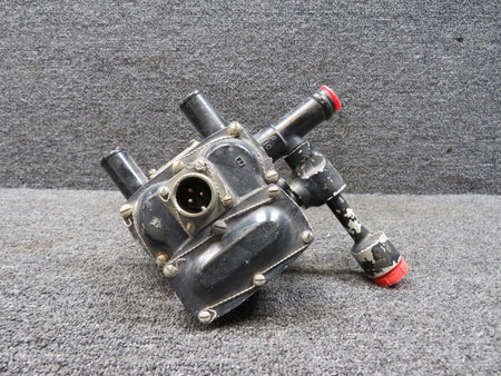 Bendix Airplane Parts & Equipment 38E63-1B Bendix Ejector Distributing Valve (Chipped Connector) (Volts: 28)