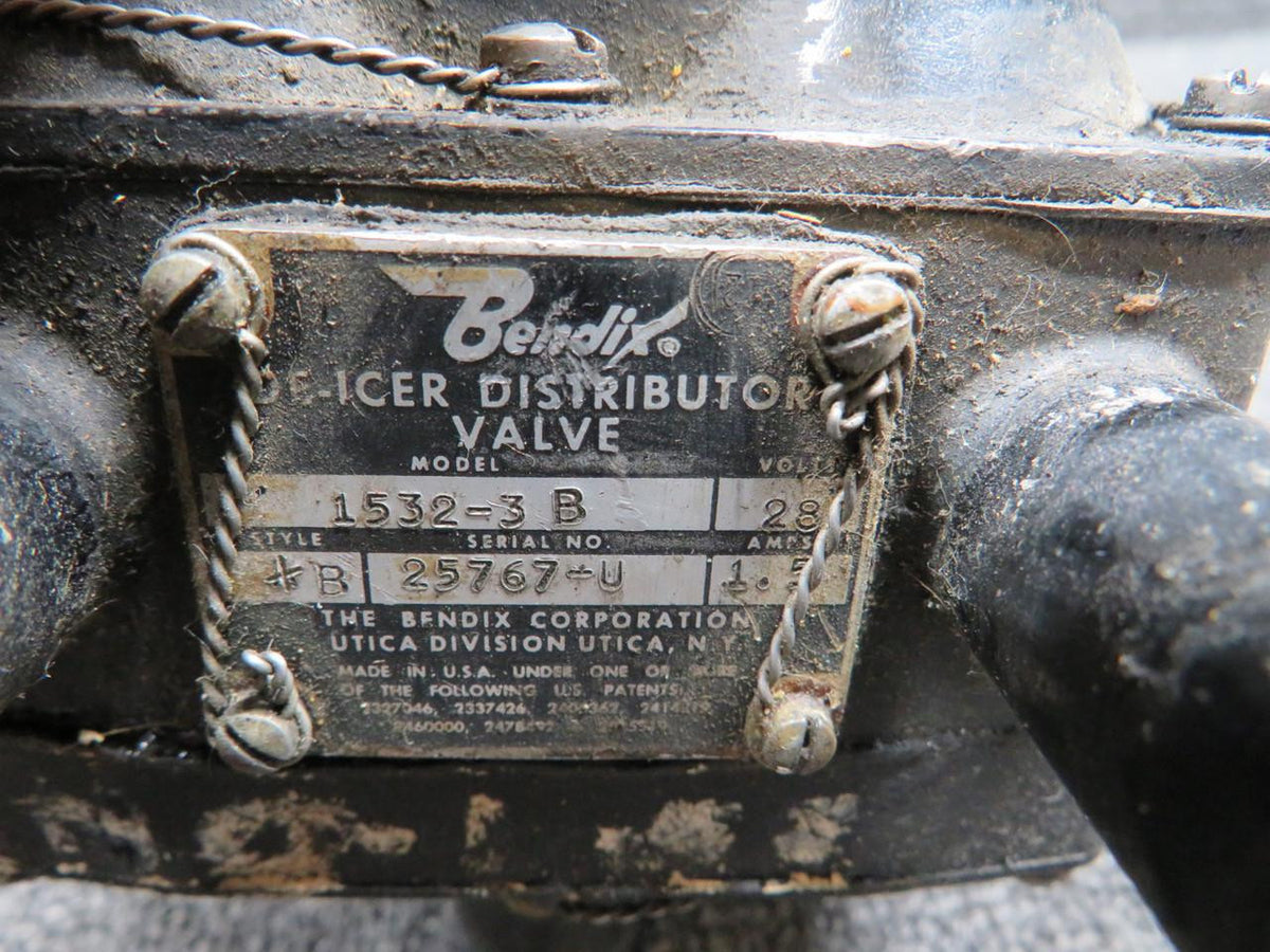 Bendix Airplane Parts & Equipment 1532-3B Bendix Style B De-Icer Distributor Valve (Volts: 28)