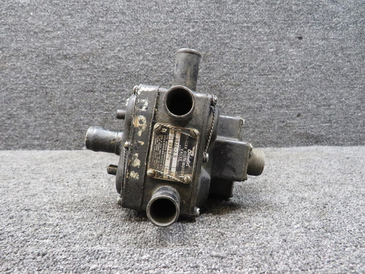 Bendix Airplane Parts & Equipment 1532-3B Bendix Style B De-Icer Distributor Valve (Volts: 28)