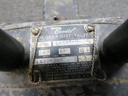 Bendix Airplane Parts & Equipment 1532-3-A Bendix Style A De-Icer Distributor Valve (Overhauled) (Volts: 28)