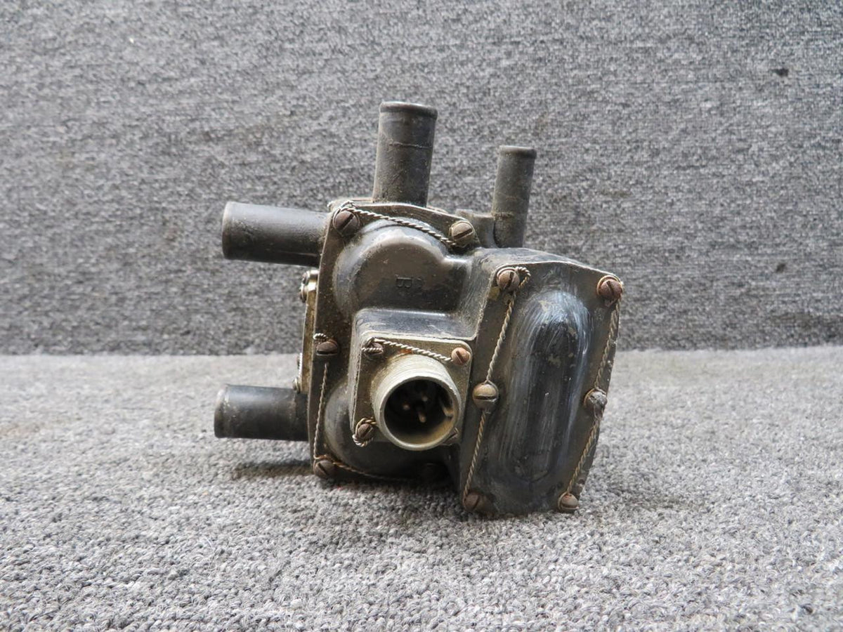 Bendix Airplane Parts & Equipment 1532-3-A Bendix Style A De-Icer Distributor Valve (Overhauled) (Volts: 28)