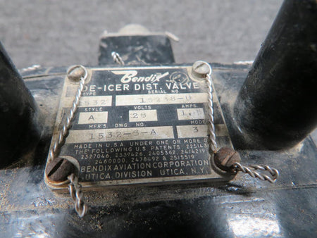 Bendix Airplane Parts & Equipment 1532-3-A Bendix Style A De-Icer Distributor Valve w Brackets (Minor Corrosion)