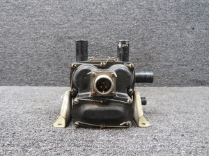 1532-3-A Bendix Style A De-Icer Distributor Valve w Brackets (Minor Corrosion)