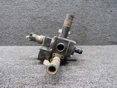 Bendix Airplane Parts & Equipment 1532-3 Bendix Style C De-Icer Distributor Valve with Connector (Volts: 28)