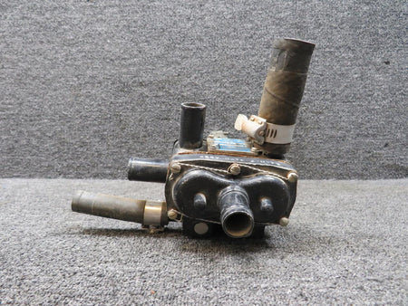 Bendix Airplane Parts & Equipment 1532-3 Bendix Style C De-Icer Distributor Valve with Connector (Volts: 28)
