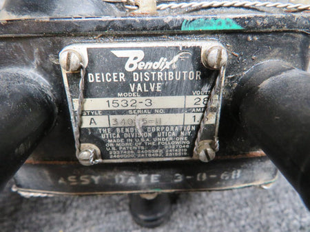 Bendix Airplane Parts & Equipment 1532-3 Bendix Style A De-Icer Distributor Valve (Volts: 28)