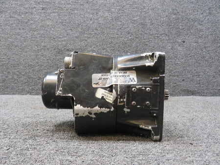 Gates Learjet 2380066-68 Gates Learjet Nose Landing Gear Steering Servo (Damaged Housing)