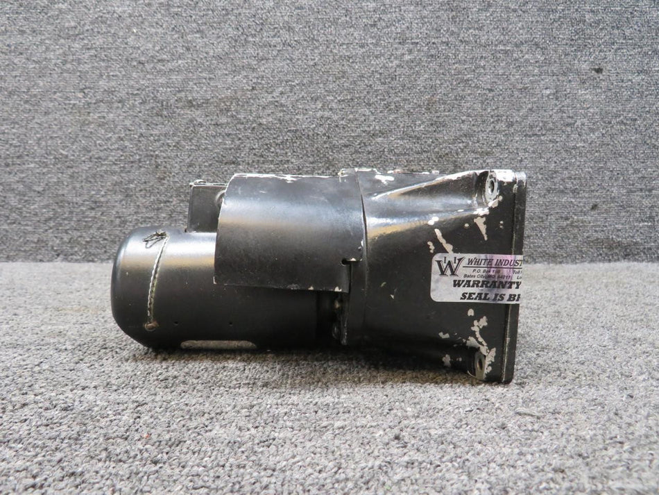 Gates Learjet 2380066-68 Gates Learjet Nose Landing Gear Steering Servo (Damaged Housing)