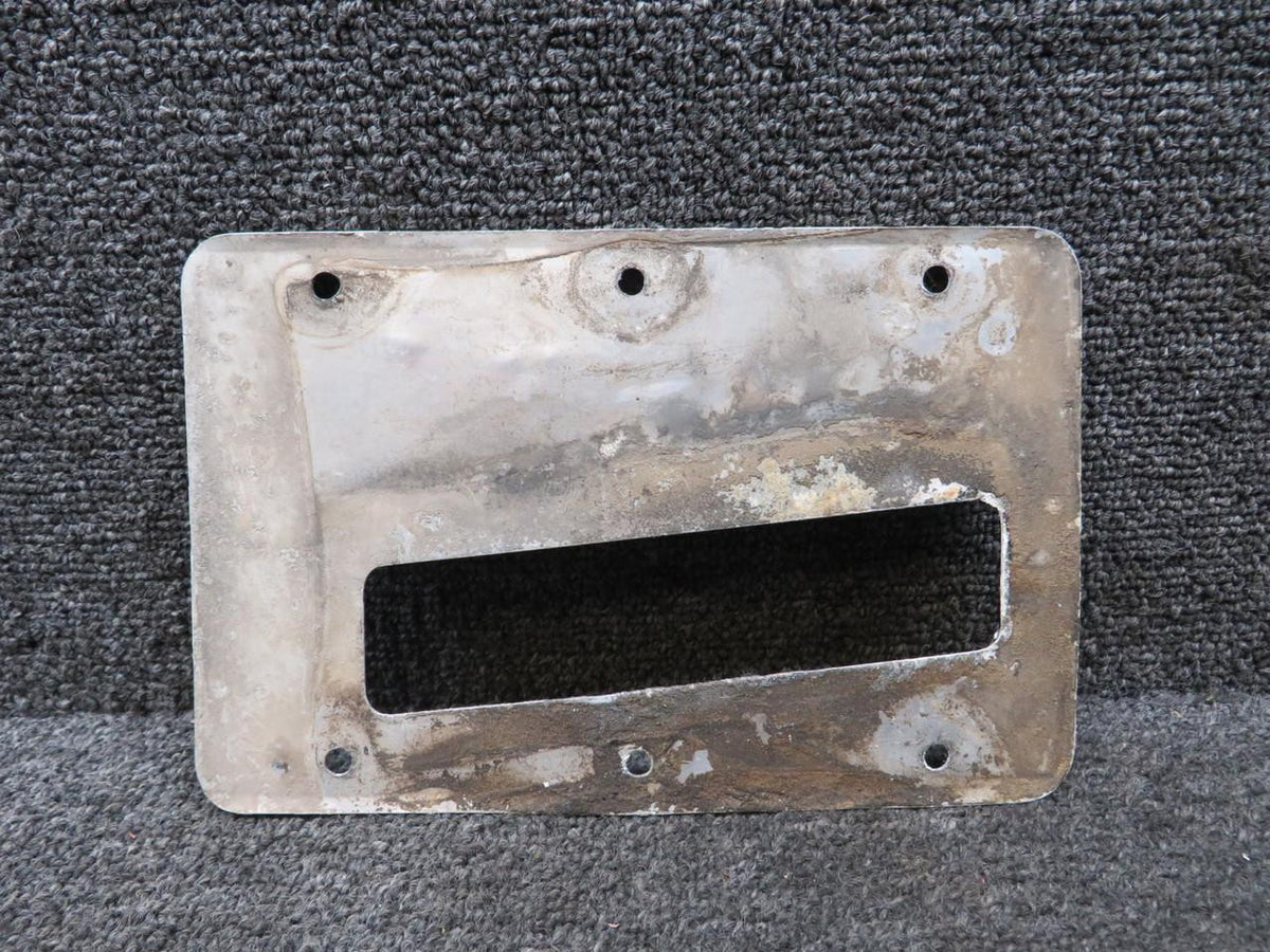 Cessna Aircraft Parts 0441024-1 Cessna 150F Landing Gear Fillet Plate LH