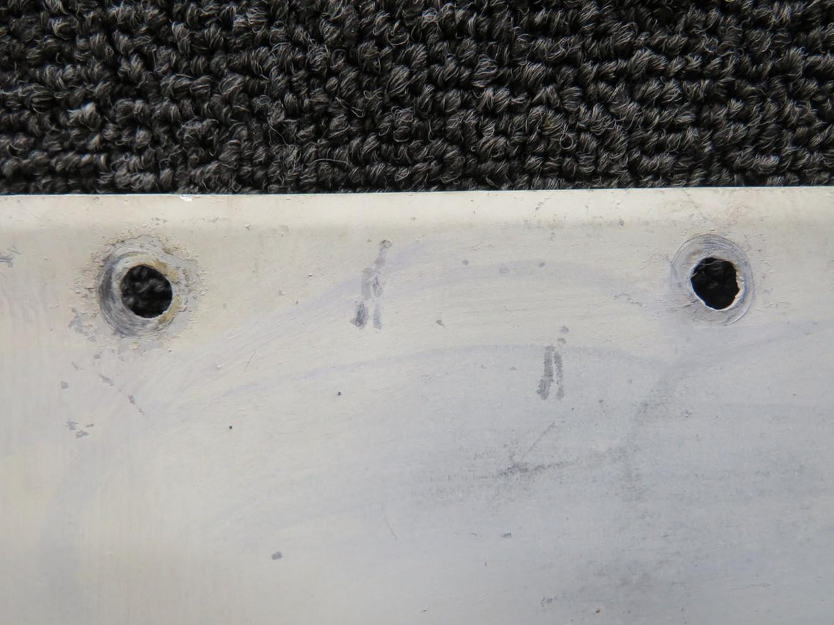 Cessna Aircraft Parts 0441024-2 Cessna 150F Landing Gear Fillet Plate RH