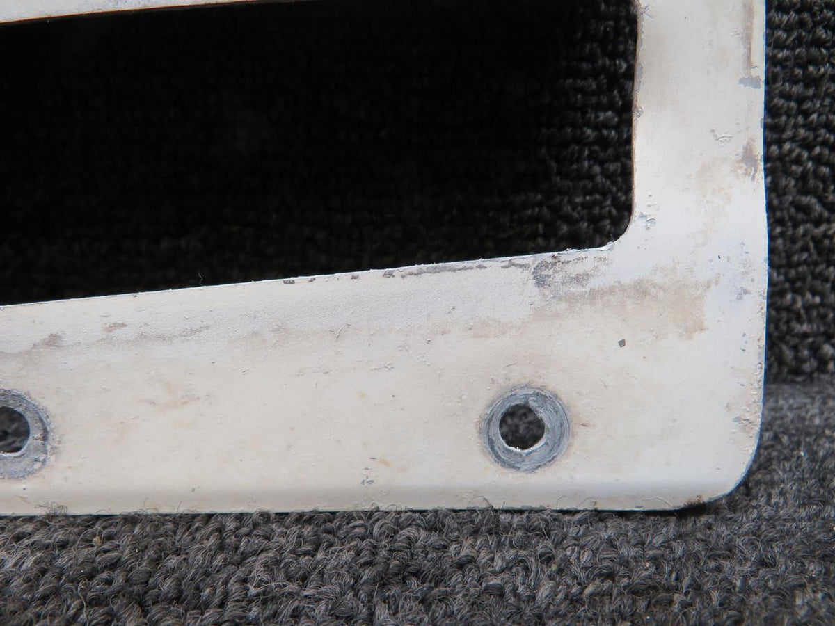 Cessna Aircraft Parts 0441024-2 Cessna 150F Landing Gear Fillet Plate RH