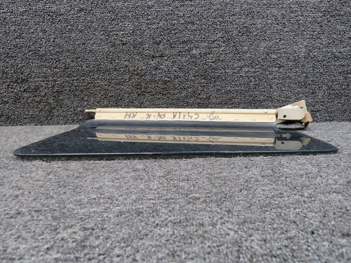 Cessna Aircraft Parts 5119639-2 Cessna 421A Sun Visor Assembly RH
