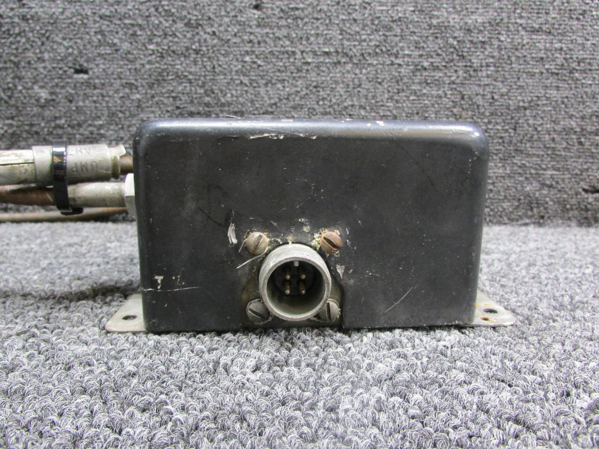 Woodward 213100 Woodward Synchronizer Auctuator Assembly with Synch Cable (Worn)