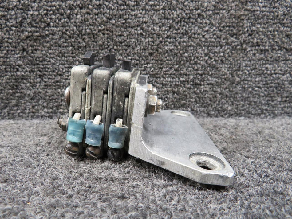 Goodrich 3E2011-1BF Goodrich Propeller Deicer Brush Block Assembly (Minus Bracket)
