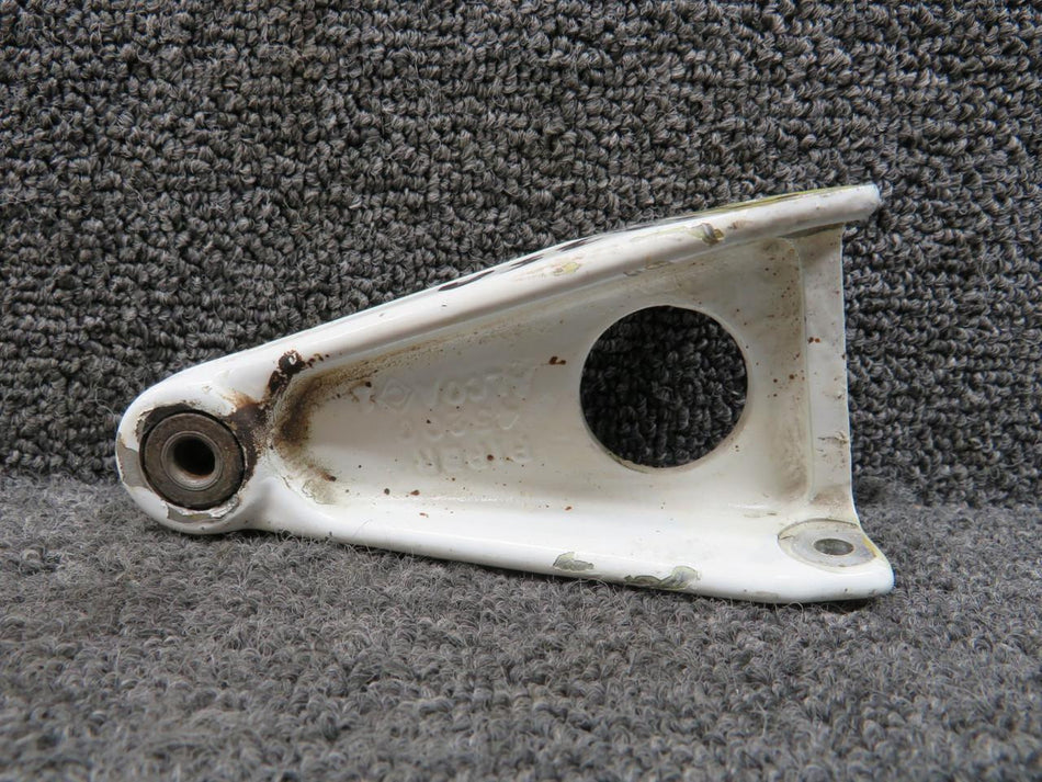 Piper Aircraft Parts 45201-000 Piper PA-31T Outboard Elevator Hinge Assembly LH or RH