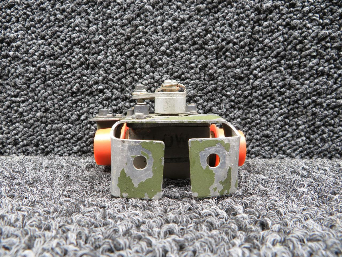Cessna Aircraft Parts S-1903-2 (Use: 0716111-4) Cessna Fuel Shut-Off Valve with Mount Assembly