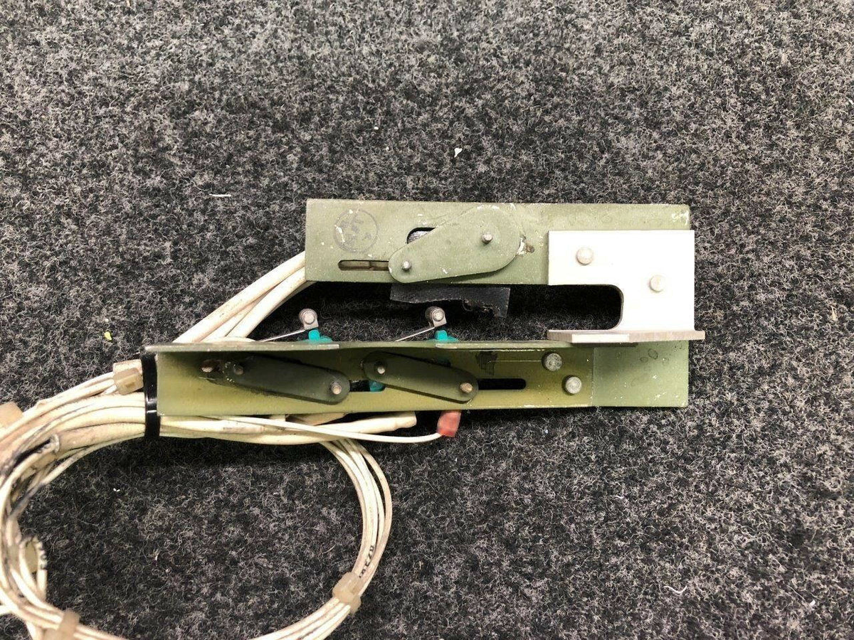 5560001-20 Cessna Citation 500 Bracket Engine Throttle Mount RH BAS Part Sales | Airplane Parts